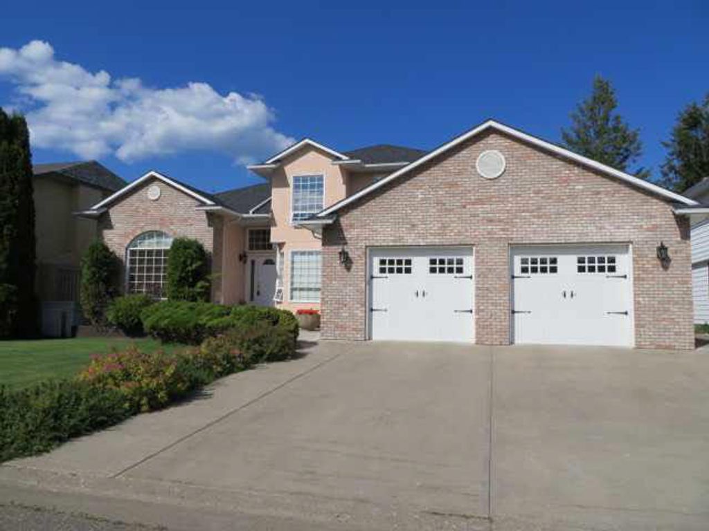 listing image 1107618324101975552