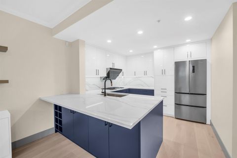 6018 Chancellor Mews Vancouver BC V6T 2J5