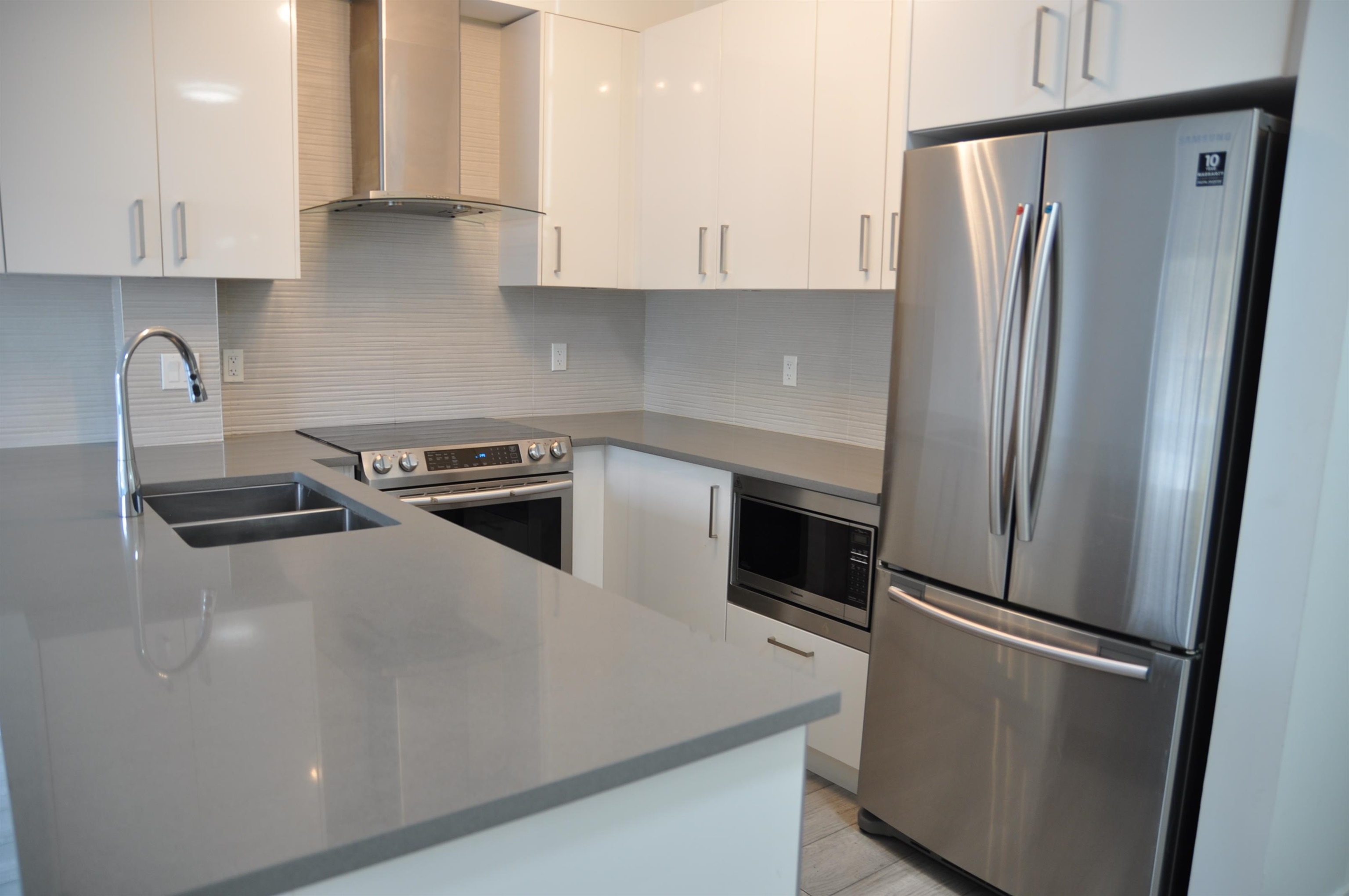 13978 Fraser Highway 506