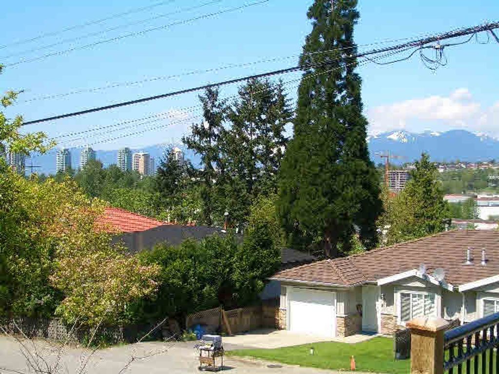 listing image 1106143425658412546