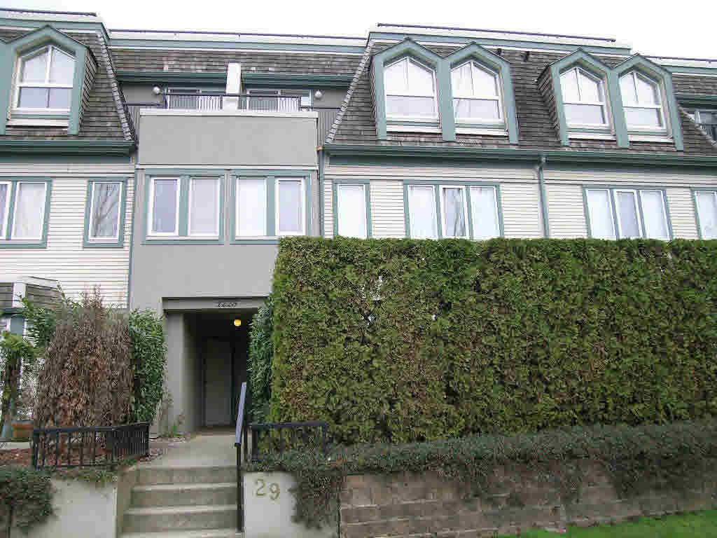 listing image 1100342475928963506