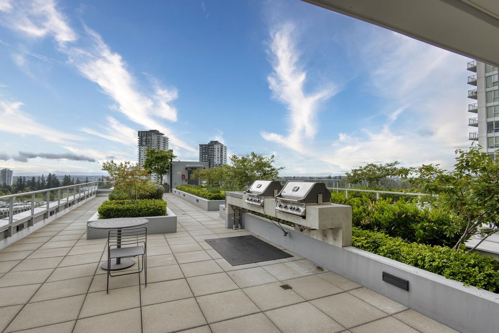 listing image 1100607171414438041