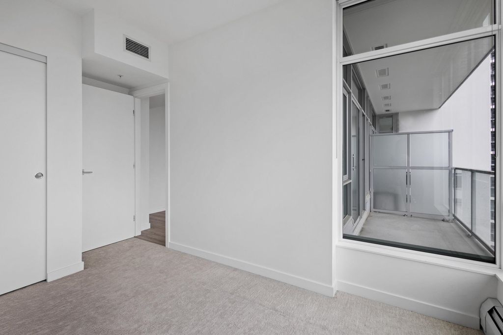 listing image 1107219057571836149