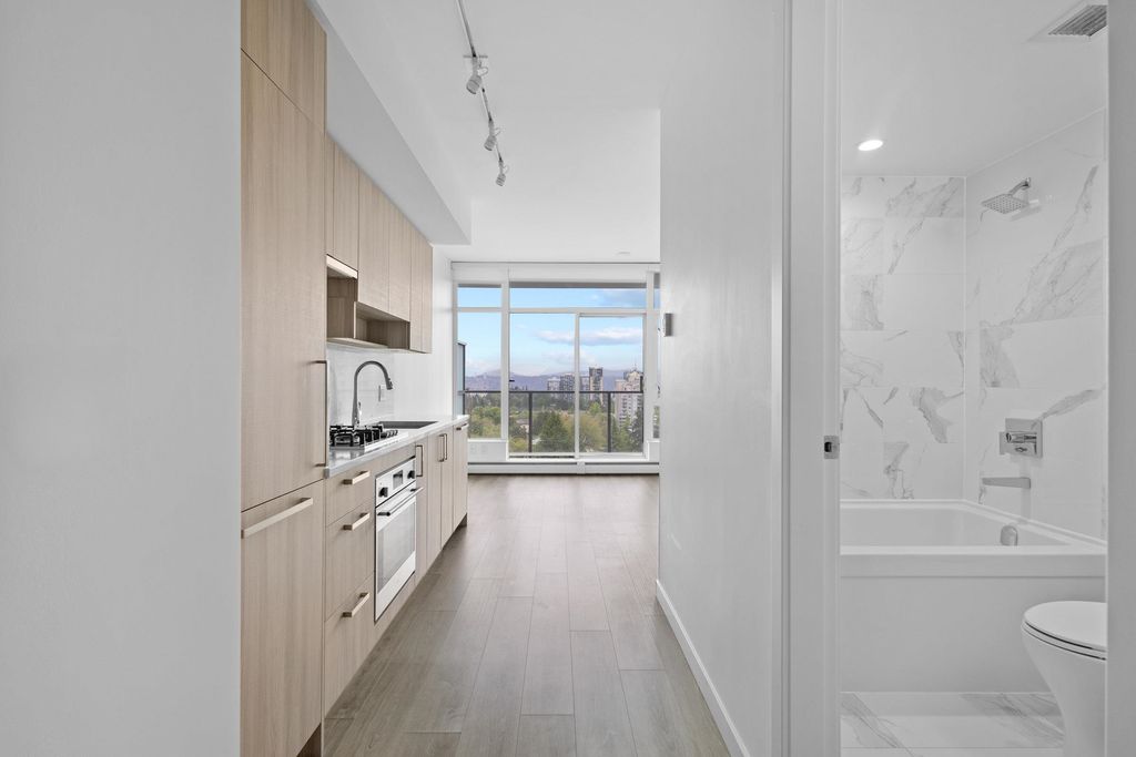 listing image 1103447981187891107
