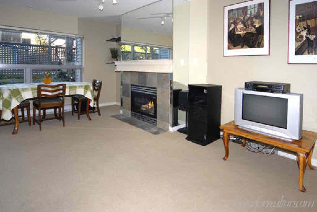 listing image 1100229271255274922