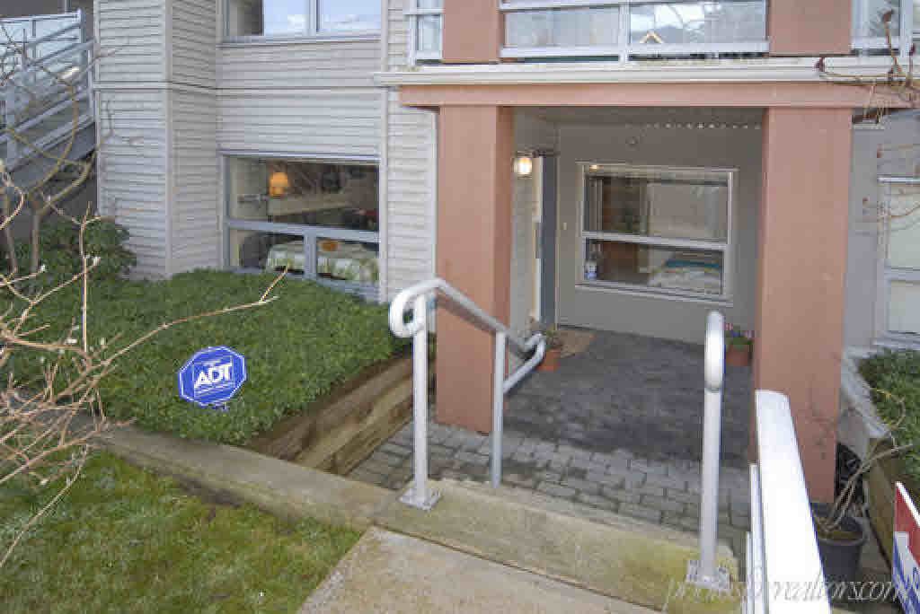listing image 1105735992996969913