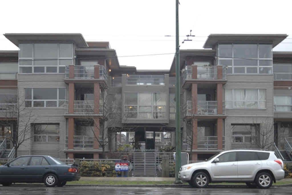 listing image 1104159225389927011