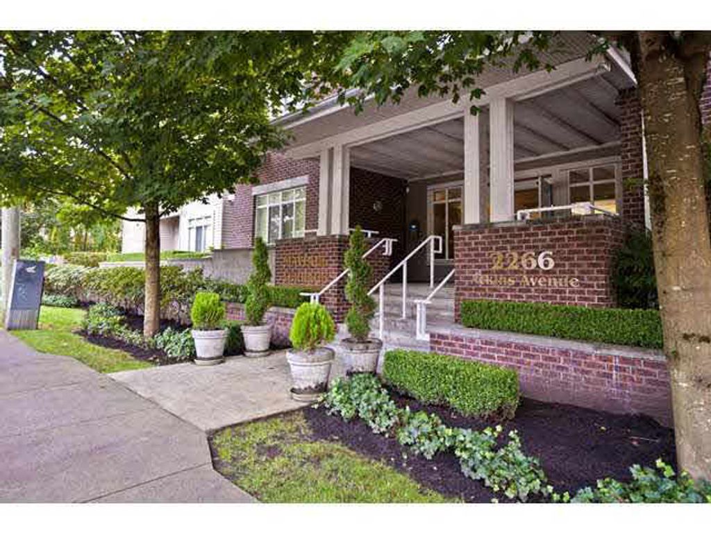 listing image 1102938506862450918