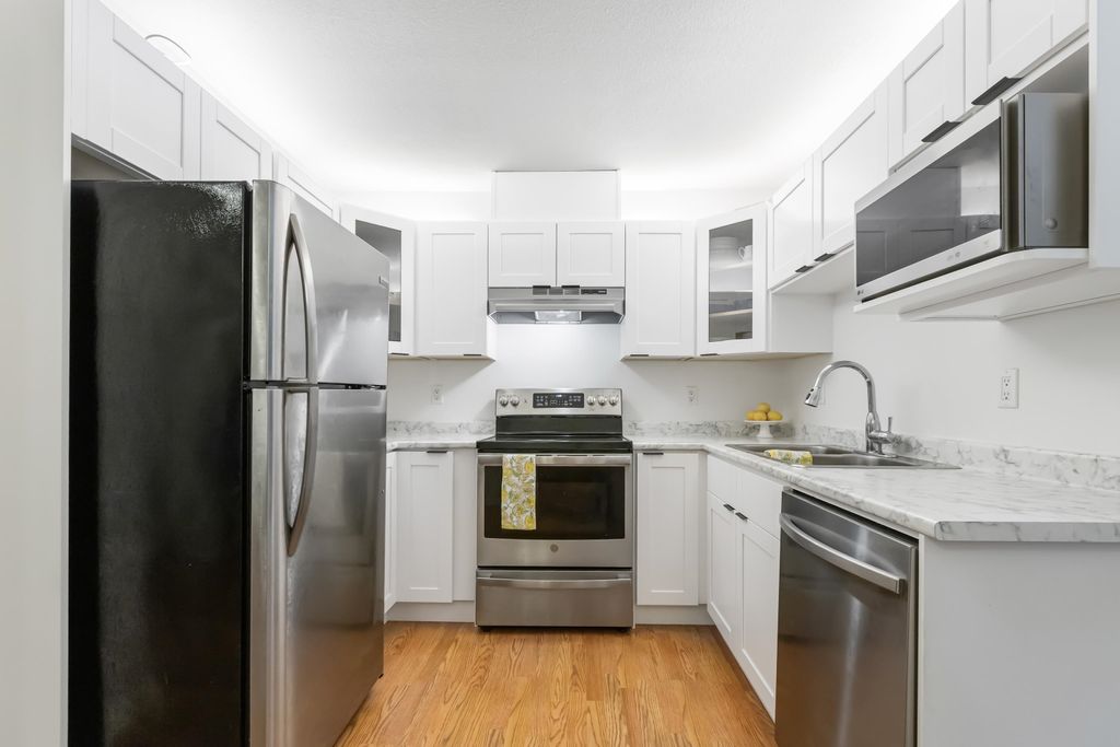 Photo of 22611 116 Avenue #311, Maple Ridge, BC V2X 0W7 (MLS # R3107869)