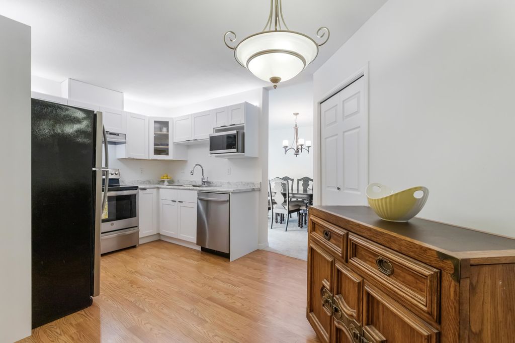 Photo of 22611 116 Avenue #311, Maple Ridge, BC V2X 0W7 (MLS # R3107869)