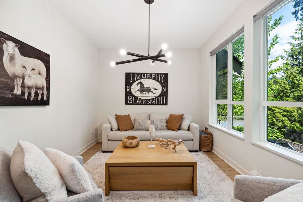 listing image 1101626554673203563