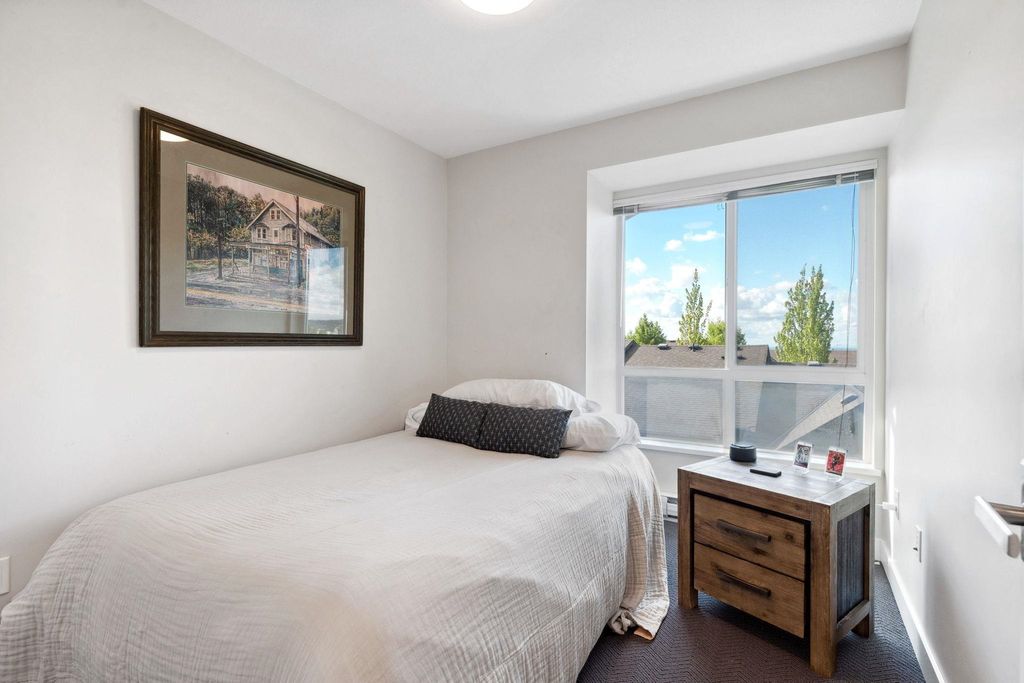 listing image 1105067909583469392