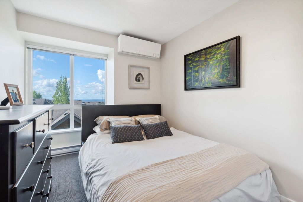 listing image 1104454633416201315