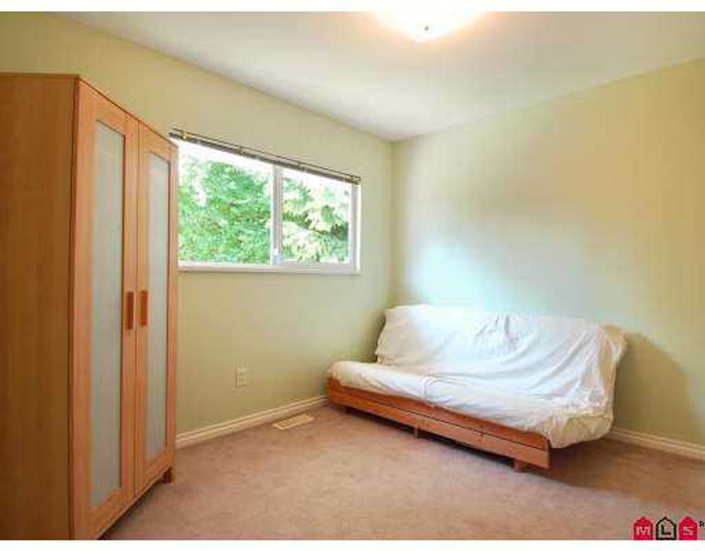 listing image 1108530175813276738