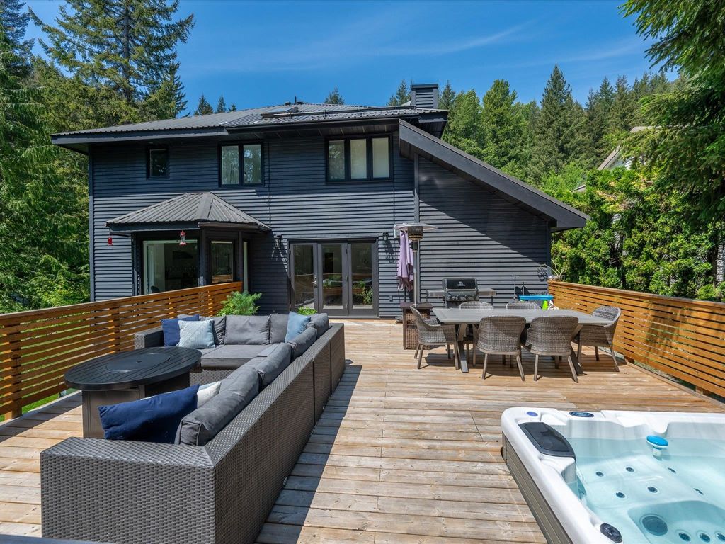 listing image 1103958788709633075