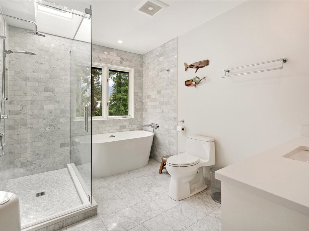 listing image 1107239144630806176