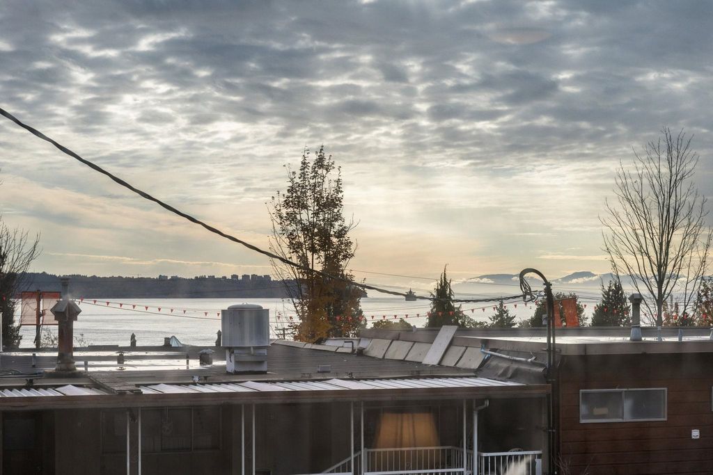 listing image 1101452428204377821