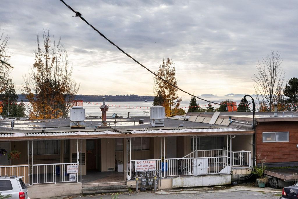 listing image 1109293860562624242