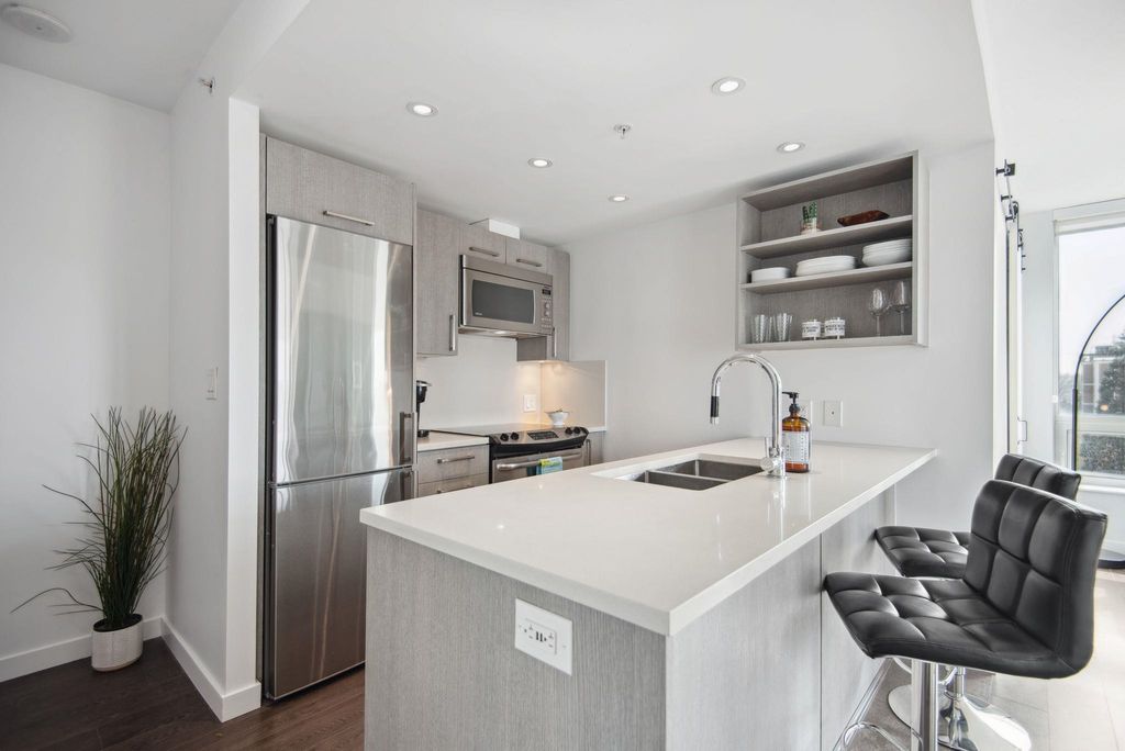 listing image 1103204949190222654