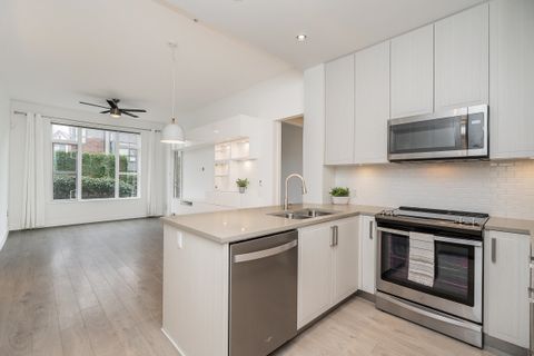 2393 Ranger Lane 107 Port Coquitlam BC V3B 0P5