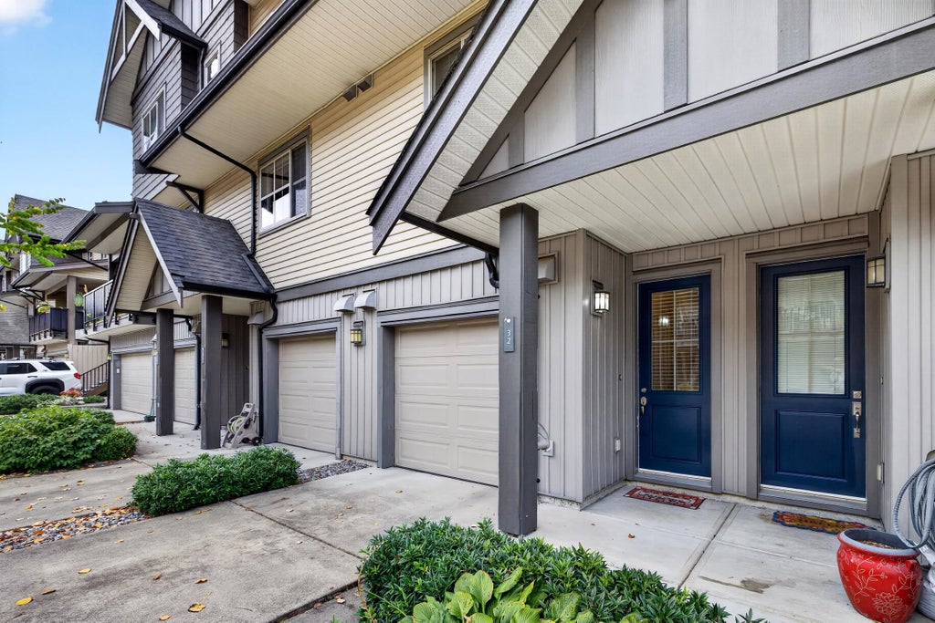 Photo of 9525 204 Street #32, Langley, BC V1M 0B9 (MLS # R3169441)