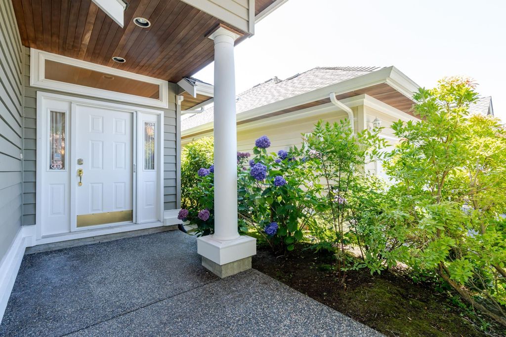 listing image 1102796002396667552