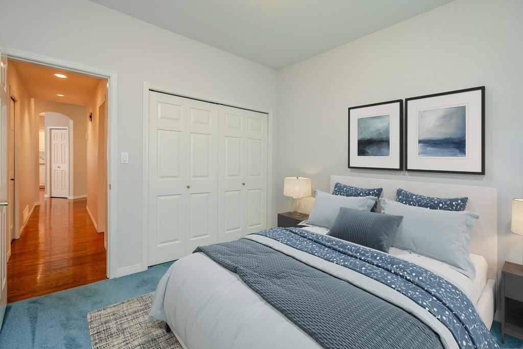 listing image 1103806781008475156