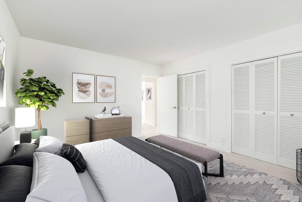 listing image 1103455128201972305