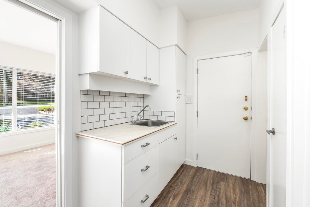 listing image 1108471451511206097