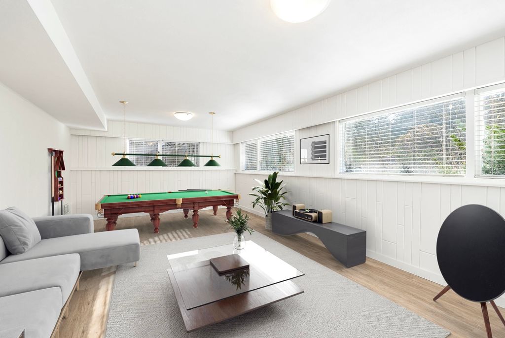 listing image 1103286397873678152