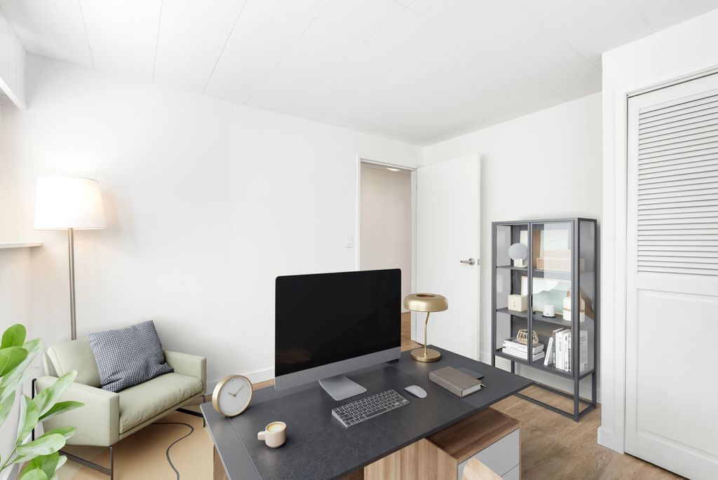 listing image 1109424508849907965