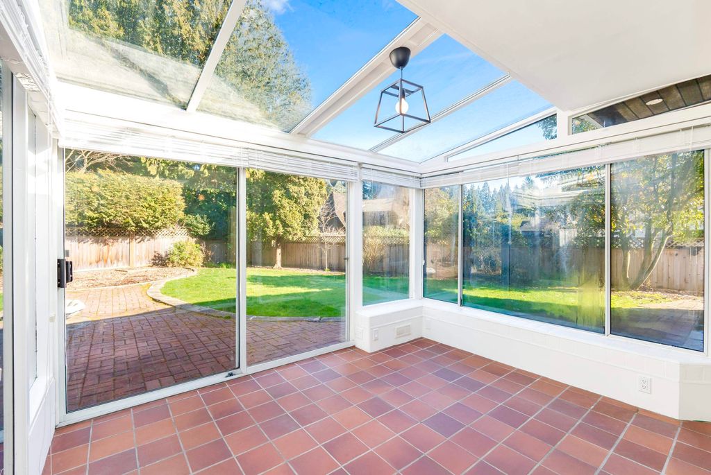 listing image 1104461431845670021