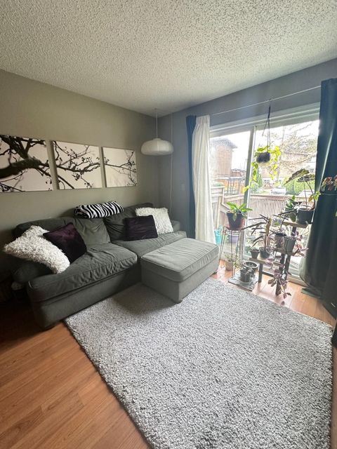 313 Highland Way 5 Port Moody BC V3H 3V6