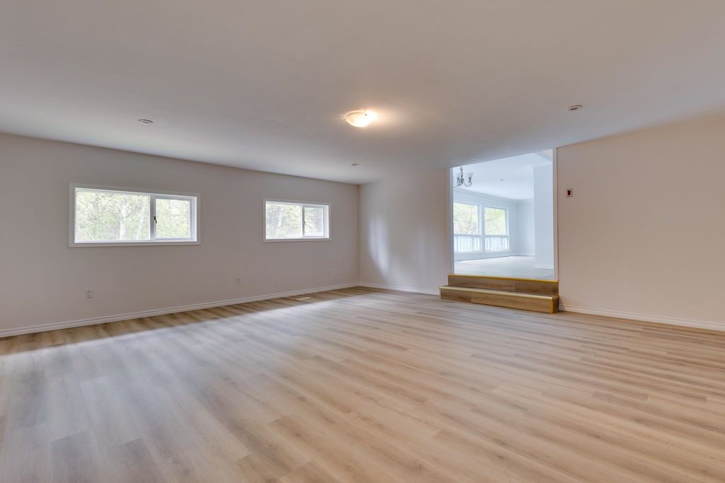 listing image 1106964688962643682