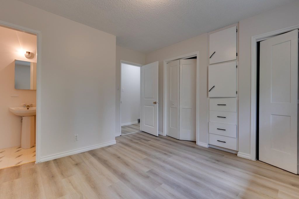 listing image 1106050587339017114