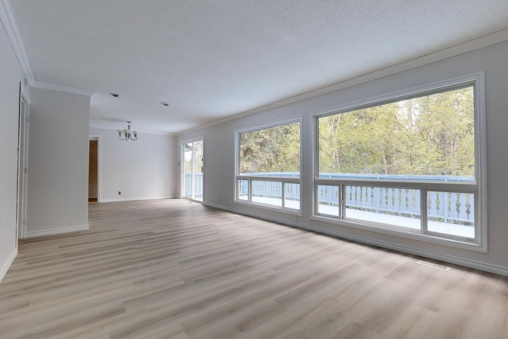 listing image 1105451834576174604