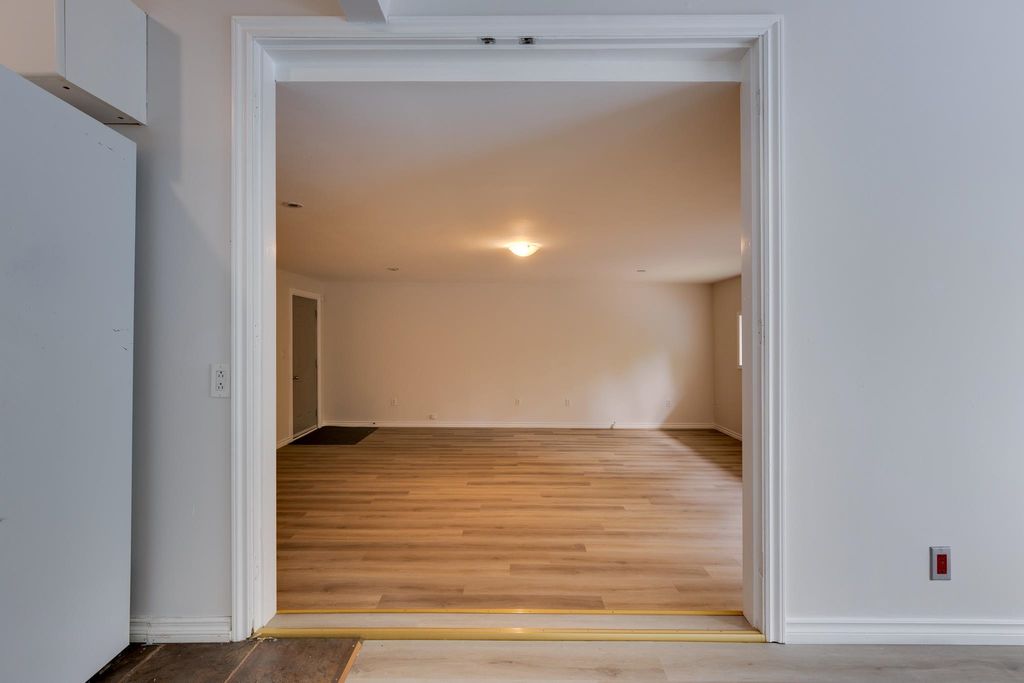 listing image 1105145317090970902