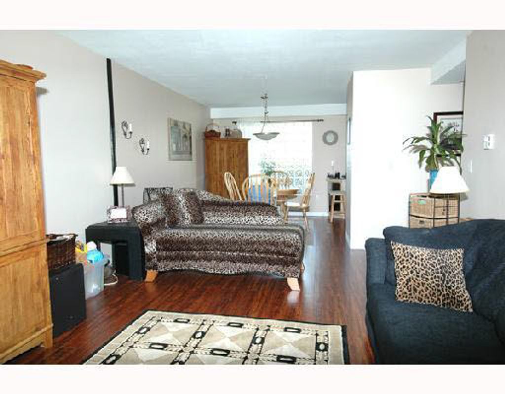 listing image 1104646662389426807