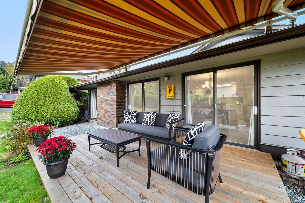 listing image 1107381437359876991
