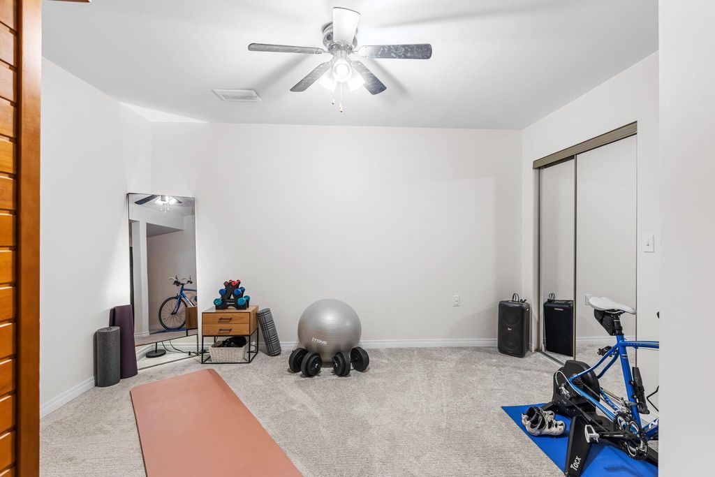 listing image 1105496359268458061