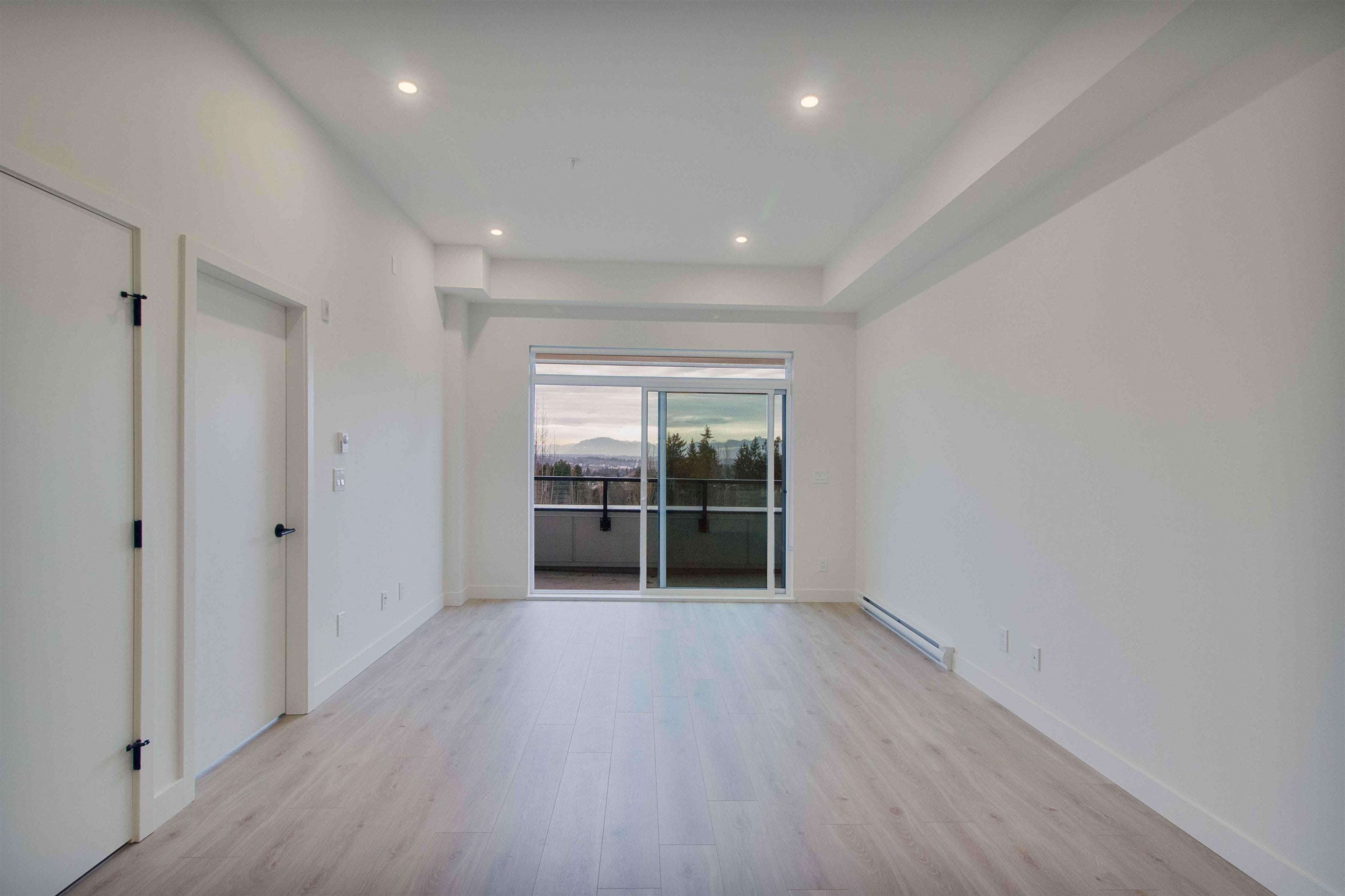 2620 152 Street 411