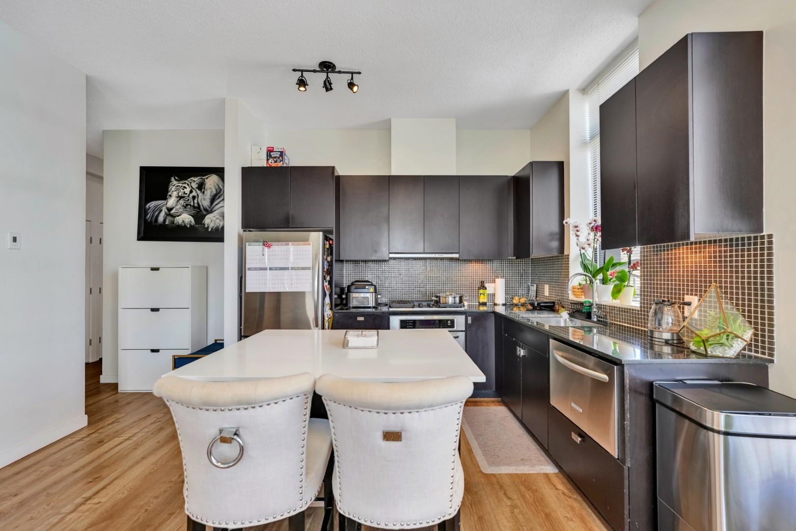 121 Brew Street 301
