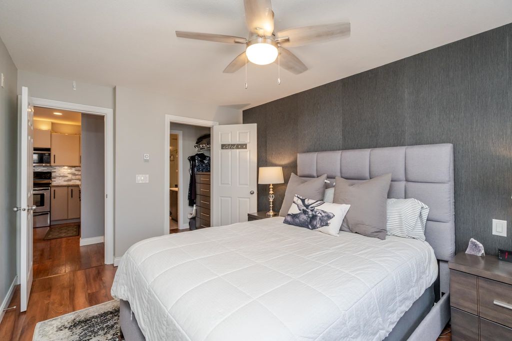 listing image 1101361949256140061
