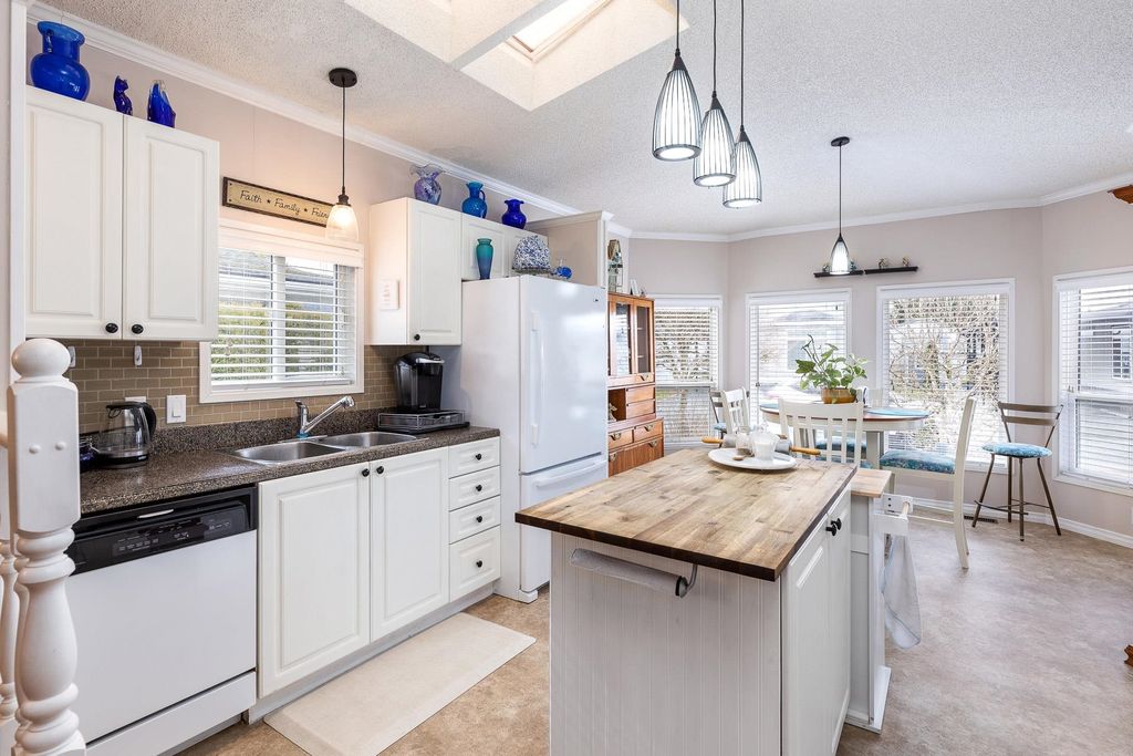 listing image 1109428632277509307