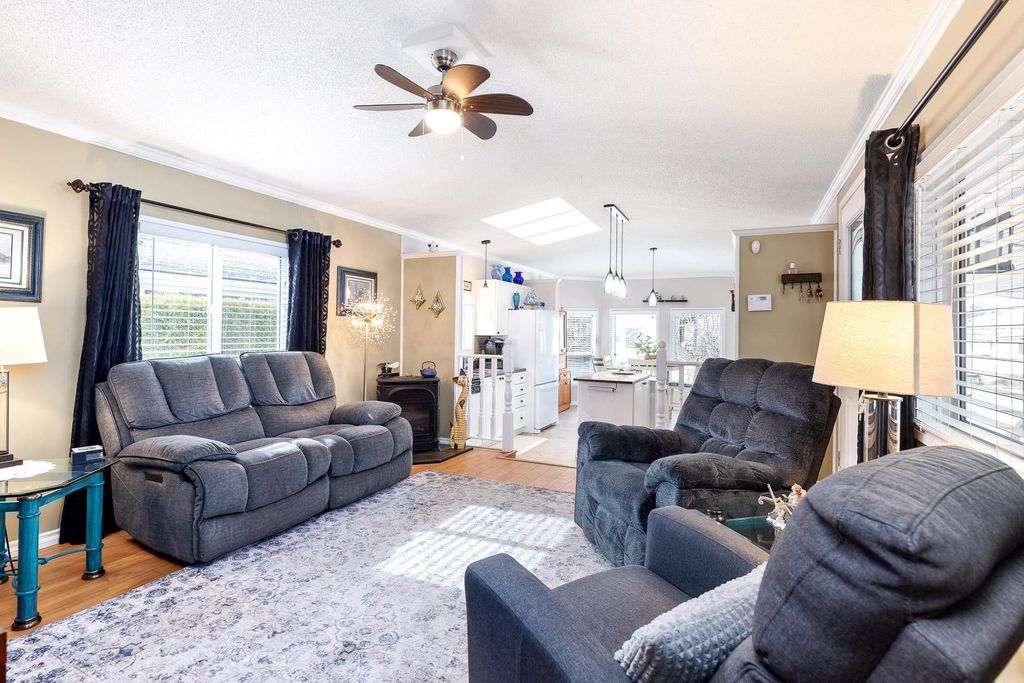 listing image 1105837089984100204