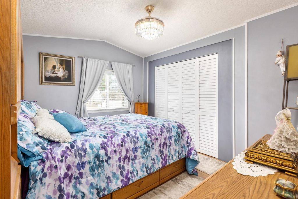 listing image 1102504610357664470