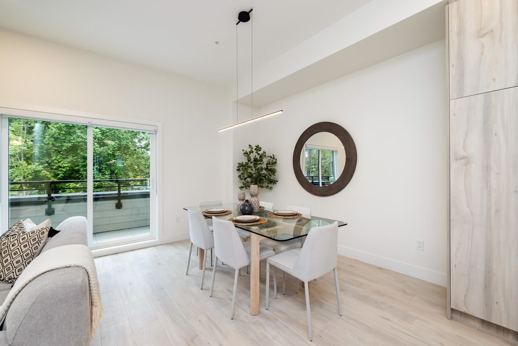 listing image 1107654070746616128
