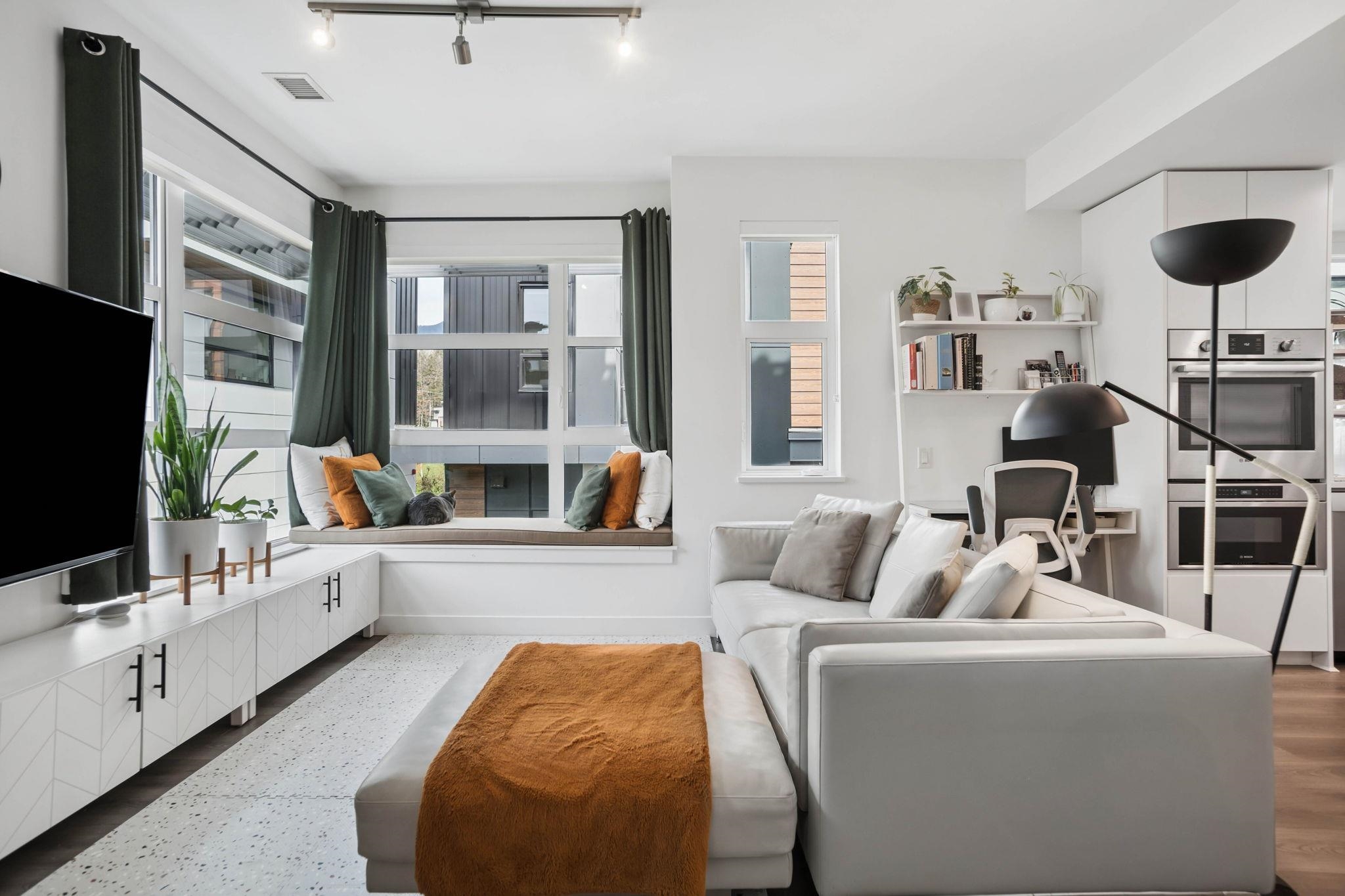 2060 Curling Road 222