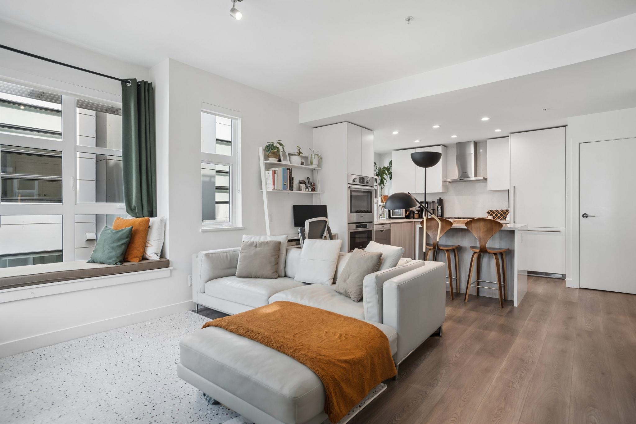 2060 Curling Road 222