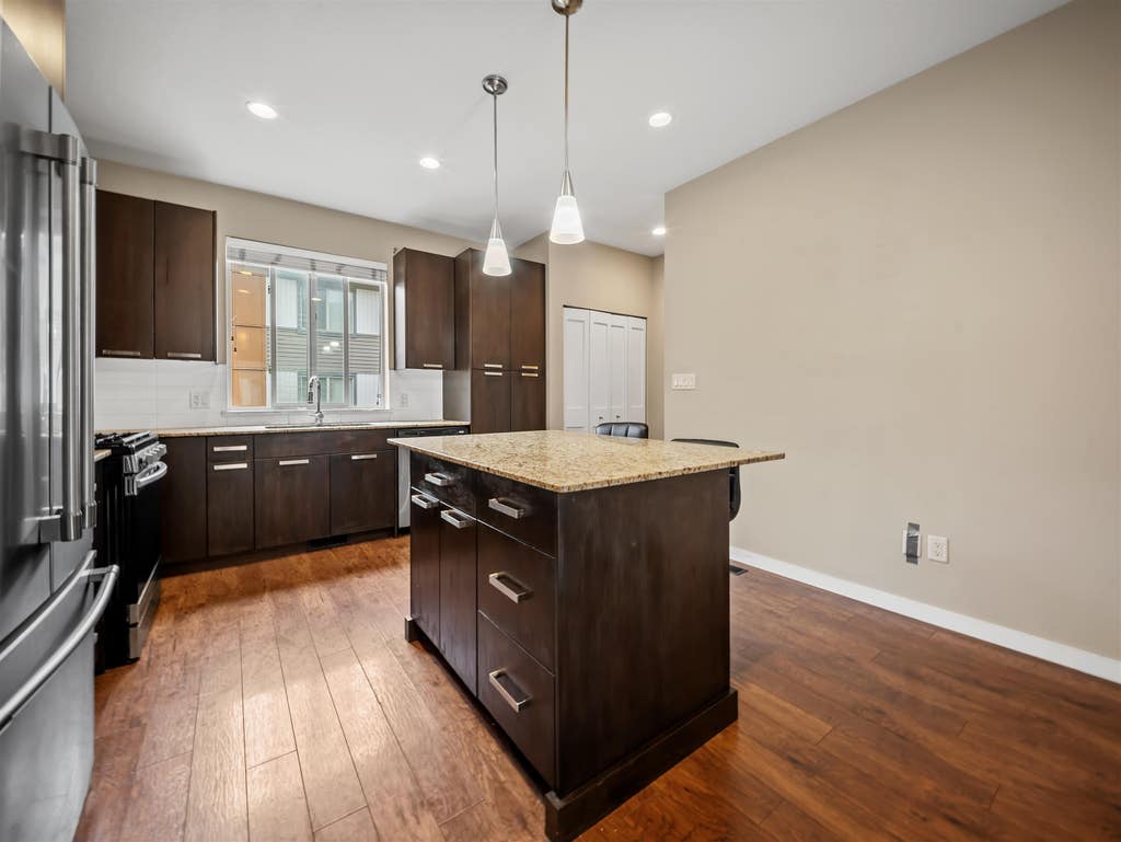 Photo of 34248 King Road #40, Abbotsford, BC V2S 0B1 (MLS # R3153734)